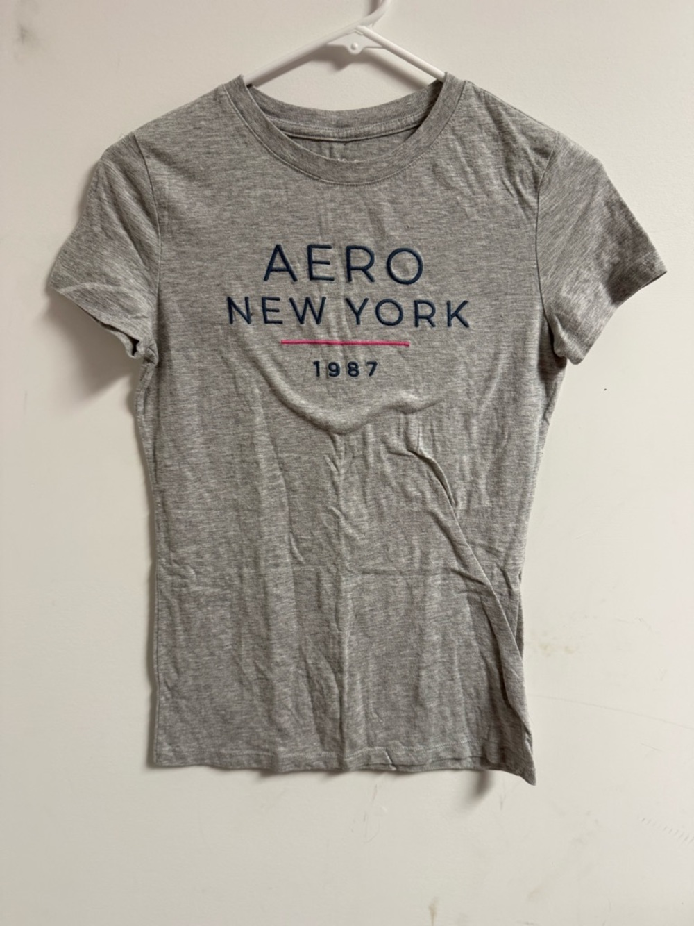 Aeropostale Gray Short-Sleeve 'AERO NEW YORK' Graphic Tee